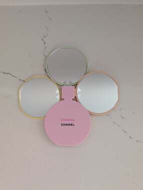 NIB CHANEL Chance Sliding 3 Makeup Mirrors Lid Logo 4 Colors Vip Gift